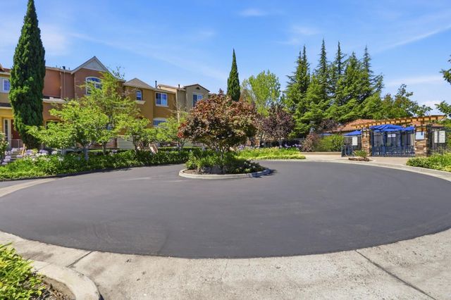 4453 Lick Mill Boulevard, Santa Clara, CA 95054