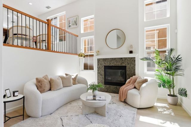 4453 Lick Mill Boulevard, Santa Clara, CA 95054