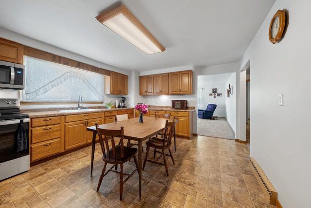 W2792 COUNTY ROAD JJ, Kaukauna, WI 54130