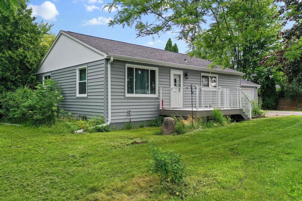 W2792 COUNTY ROAD JJ, Kaukauna, WI 54130