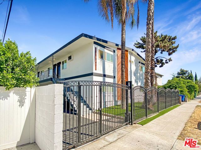 11347 Emelita Street 6, North Hollywood (los Angeles), CA 91601