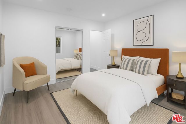 11347 Emelita Street 6, North Hollywood (los Angeles), CA 91601