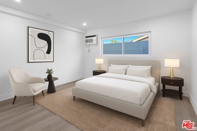 11347 Emelita Street 6, North Hollywood (los Angeles), CA 91601