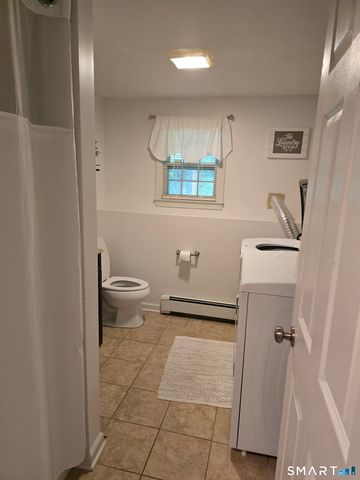 4 Partridge Lane, Newtown, CT 06470