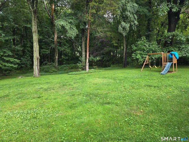 4 Partridge Lane, Newtown, CT 06470