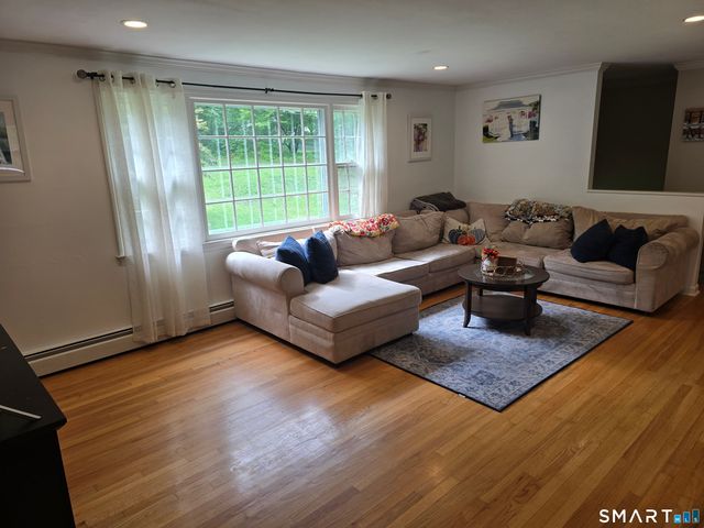 4 Partridge Lane, Newtown, CT 06470