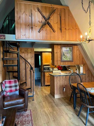 39 Juniper Hill Road, Wilmington, NY 12997