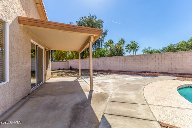 1410 S ROANOKE Street, Mesa, AZ 85206