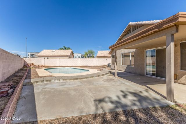 1410 S ROANOKE Street, Mesa, AZ 85206