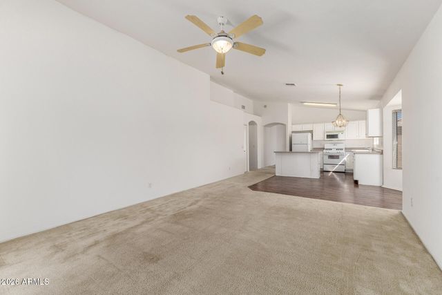 1410 S ROANOKE Street, Mesa, AZ 85206