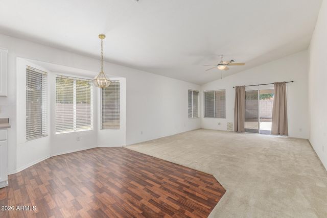 1410 S ROANOKE Street, Mesa, AZ 85206