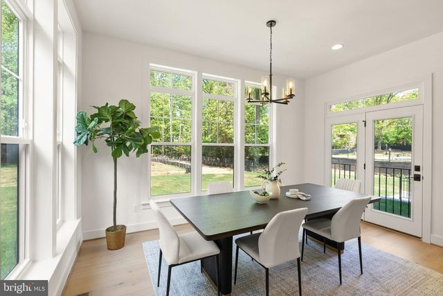 7207 BARNETT RD, Bethesda, MD 20817