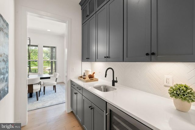 7207 BARNETT RD, Bethesda, MD 20817
