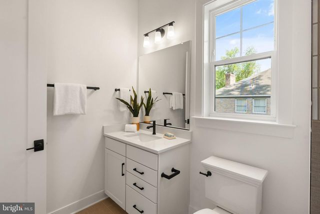 7207 BARNETT RD, Bethesda, MD 20817