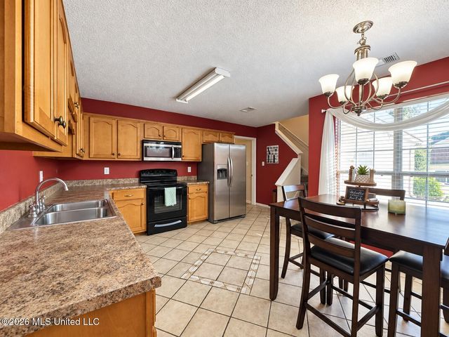 1636 Madison Cove, Southaven, MS 38671