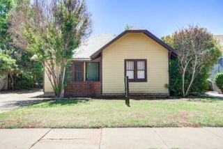 2305 14th Street, B, Lubbock, TX 79401