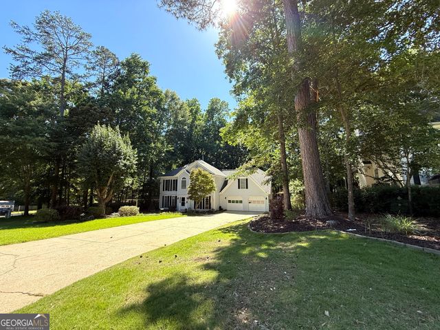 412 Taberon Road, Peachtree City, GA 30269