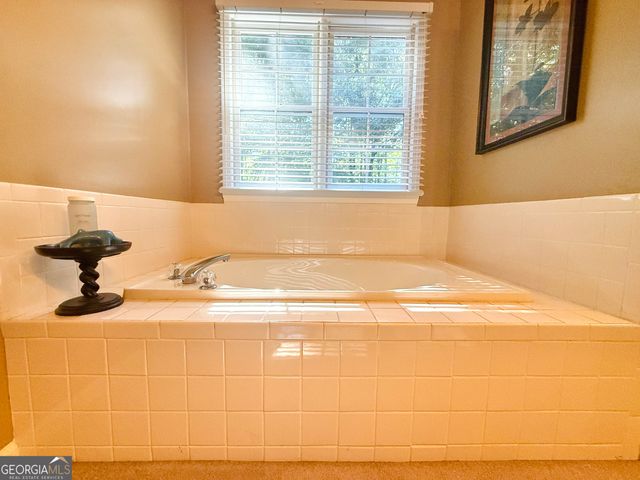 412 Taberon Road, Peachtree City, GA 30269