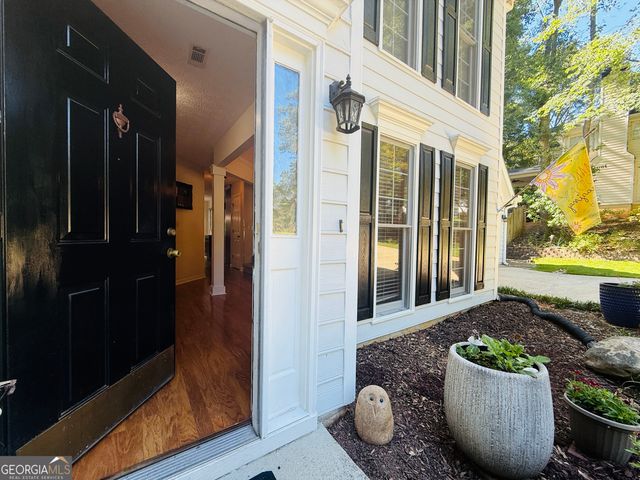 412 Taberon Road, Peachtree City, GA 30269