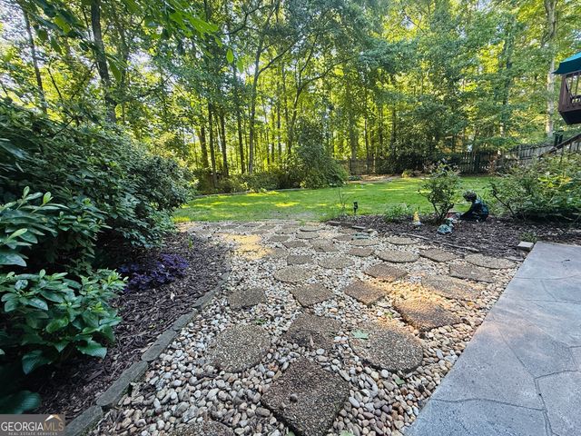 412 Taberon Road, Peachtree City, GA 30269