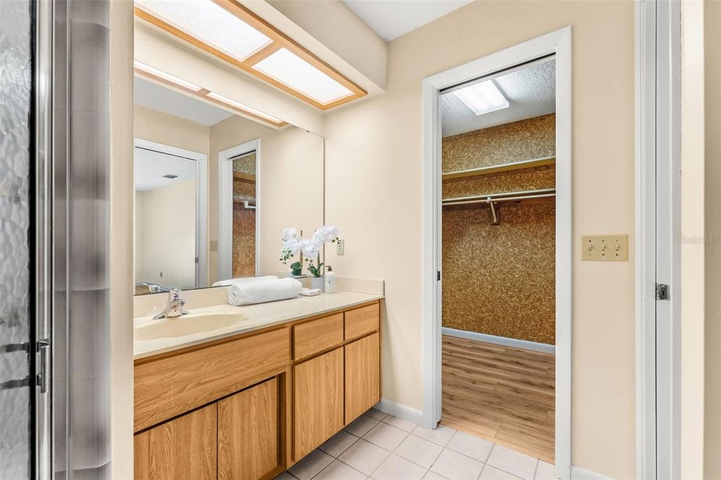 Image 30 of property listing at 2213 WOODLAWN CIRCLE, Melbourne, FL 32934