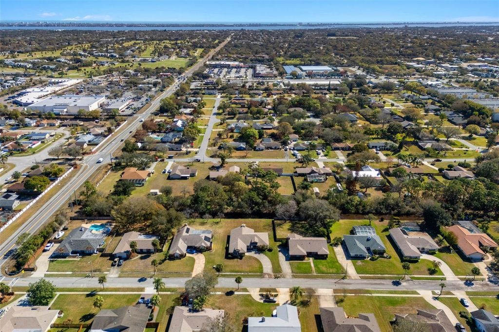 Image 41 of property listing at 2213 WOODLAWN CIRCLE, Melbourne, FL 32934