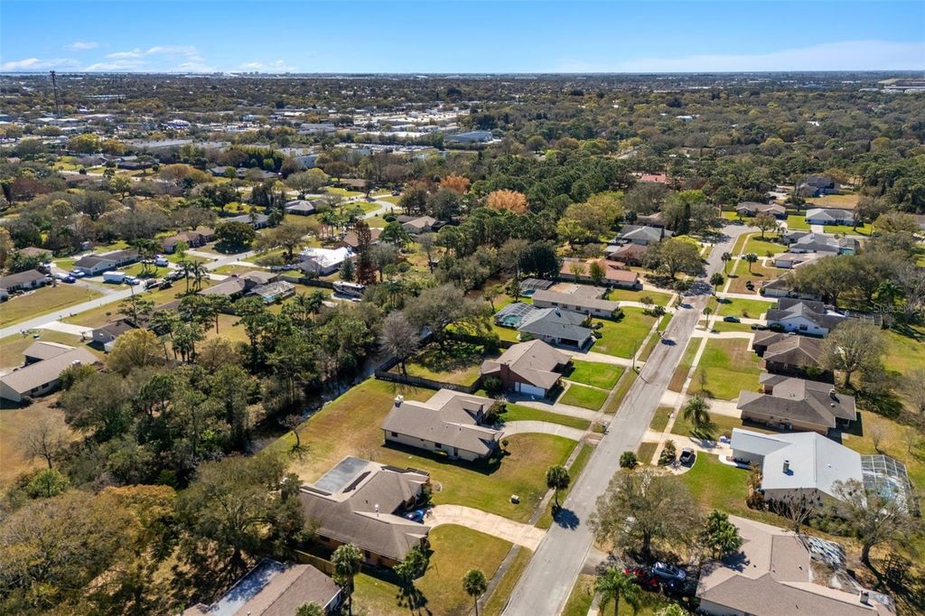 Image 43 of property listing at 2213 WOODLAWN CIRCLE, Melbourne, FL 32934