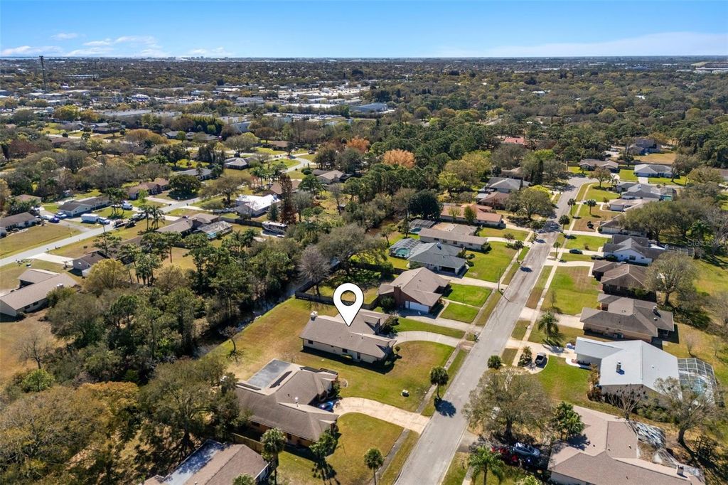 Image 44 of property listing at 2213 WOODLAWN CIRCLE, Melbourne, FL 32934