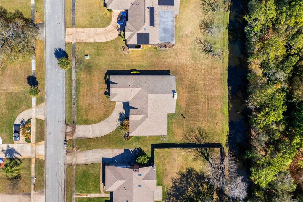 Image 46 of property listing at 2213 WOODLAWN CIRCLE, Melbourne, FL 32934