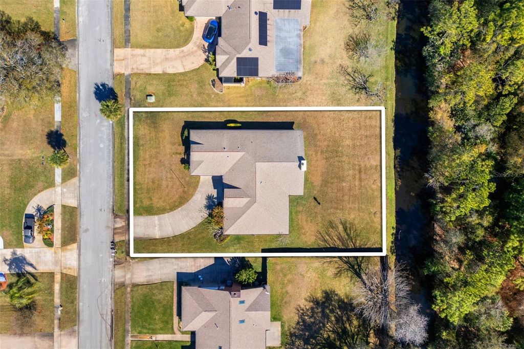 Image 47 of property listing at 2213 WOODLAWN CIRCLE, Melbourne, FL 32934