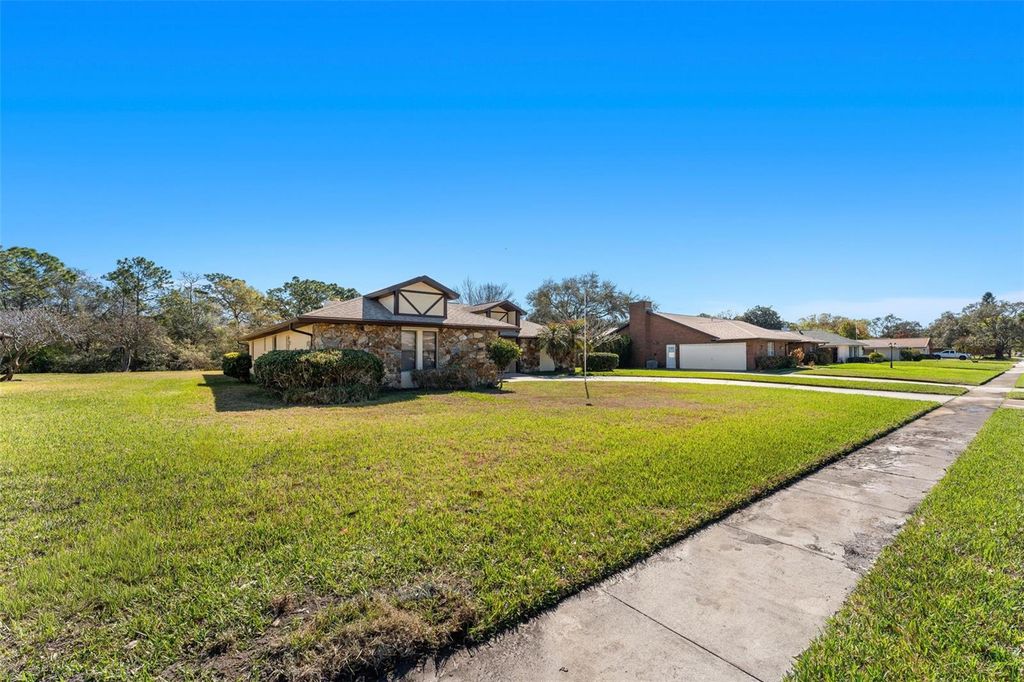 Image 58 of property listing at 2213 WOODLAWN CIRCLE, Melbourne, FL 32934