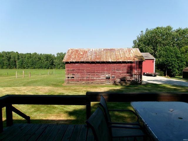 7577 N 550 E, Rochester, IN 46975