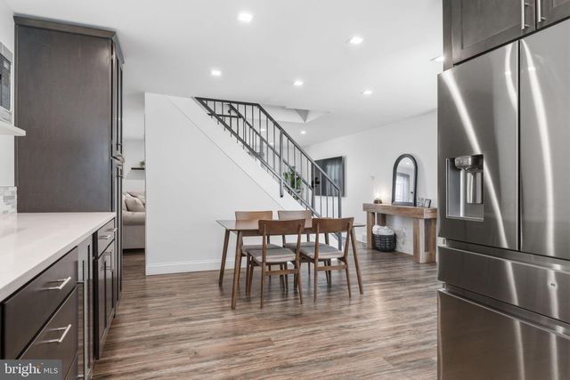 3618 ESSEX LN, Philadelphia, PA 19114