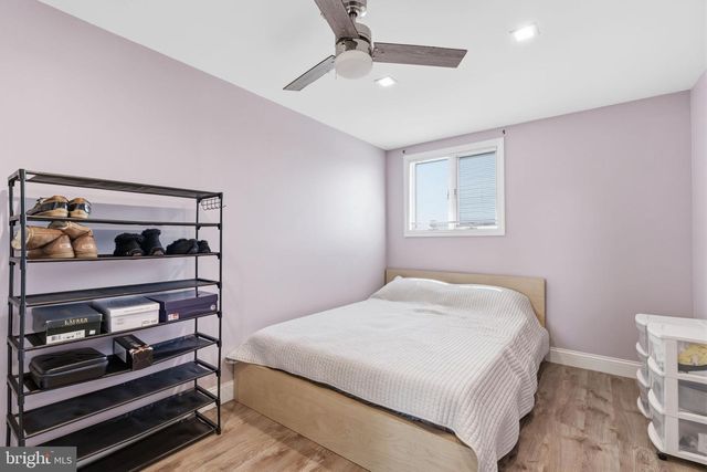 3618 ESSEX LN, Philadelphia, PA 19114