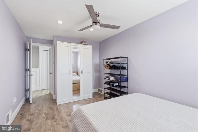 3618 ESSEX LN, Philadelphia, PA 19114