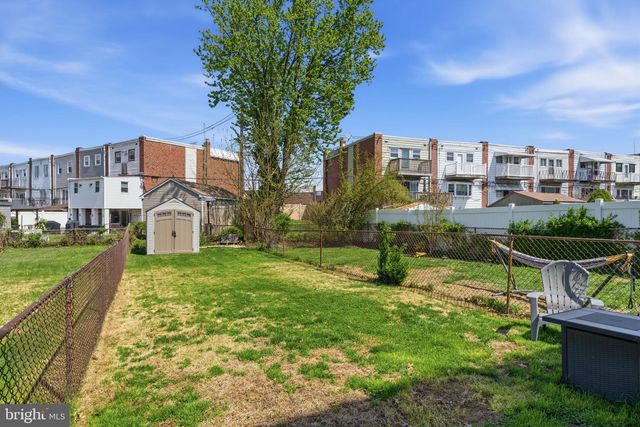 3618 ESSEX LN, Philadelphia, PA 19114