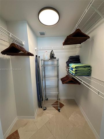 90 Alton Road 2809, Miami Beach, FL 33139