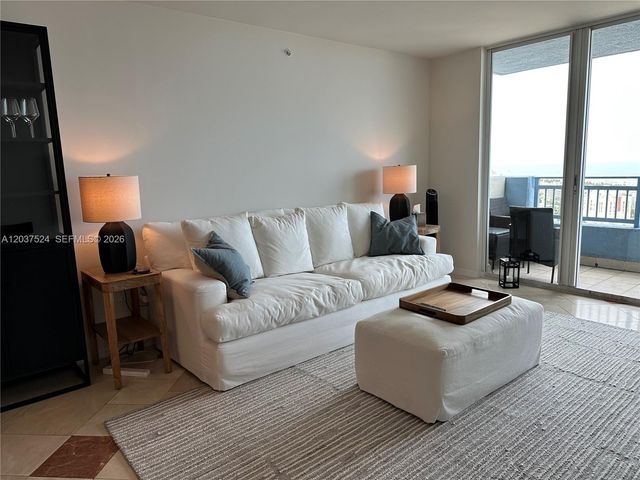 90 Alton Road 2809, Miami Beach, FL 33139