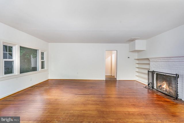 143 5TH ST, Colonial Beach, VA 22443