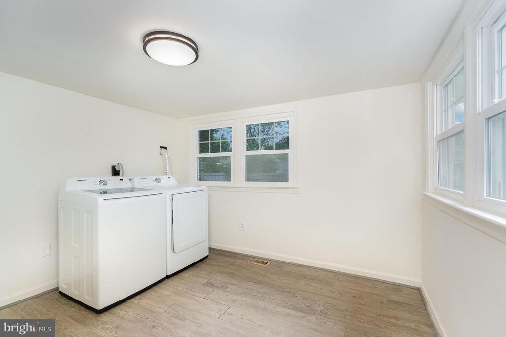 143 5TH ST, Colonial Beach, VA 22443