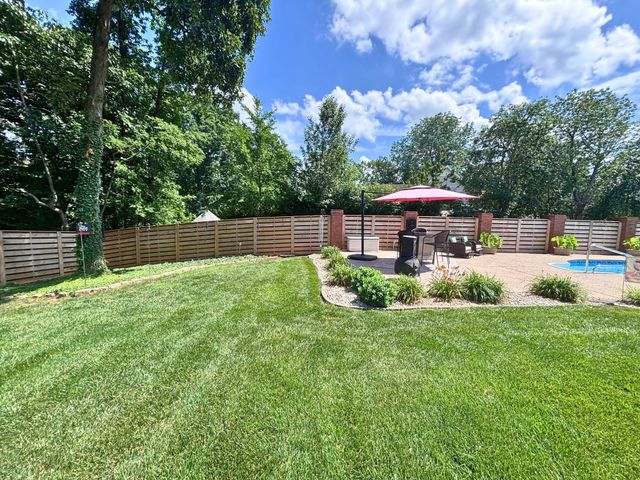 129 Baldridge Dr, White House, TN 37188