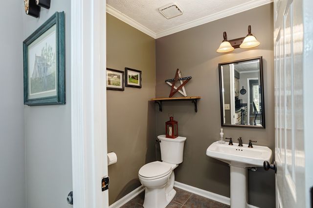 129 Baldridge Dr, White House, TN 37188