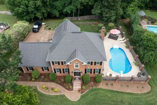 129 Baldridge Dr, White House, TN 37188