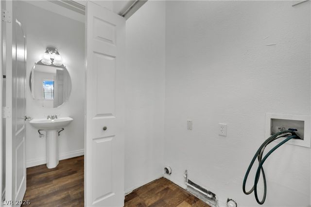 2325 Windmill Parkway 1522, Henderson, NV 89074