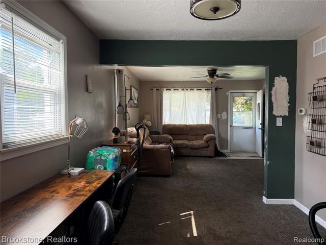 5898 N Globe Street, Westland, MI 48185