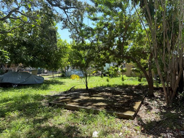 113 SE 4th Street, Hallandale Beach, FL 33009
