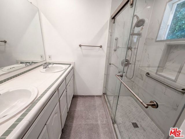 7365 Pomelo Drive, Los Angeles, CA 91307