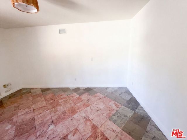 7365 Pomelo Drive, Los Angeles, CA 91307