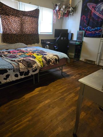 611 S Harrison Avenue, Aurora, MO 65605