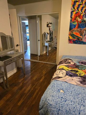 611 S Harrison Avenue, Aurora, MO 65605